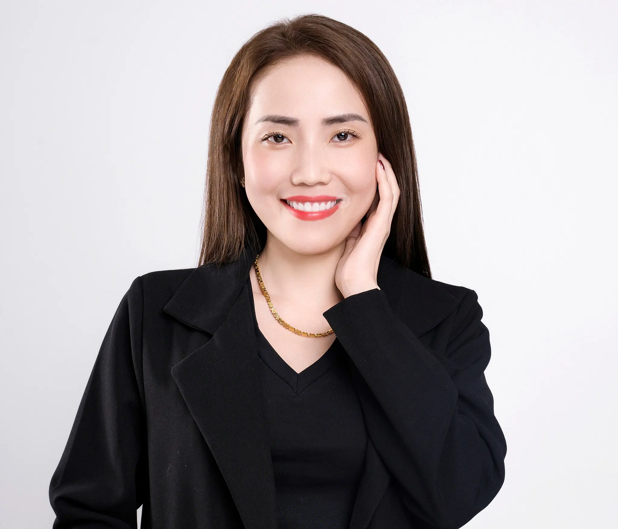 Bọc răng sứ mất bao lâu? Có cần nghỉ dưỡng không?